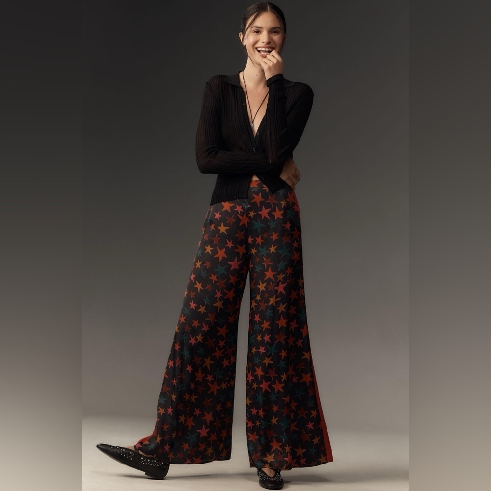 NWT Size XS - Farm Rio high waisted Star Print Wide-Leg Pants
